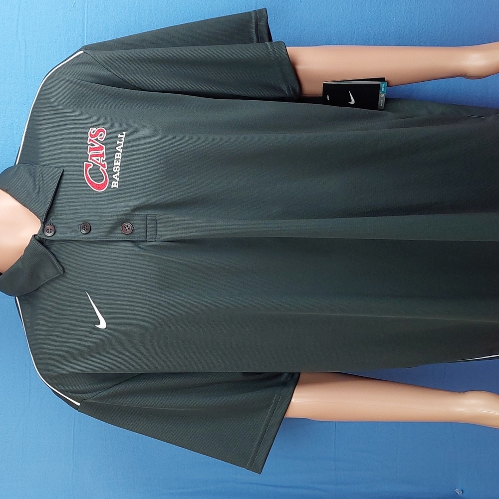 Men's polo